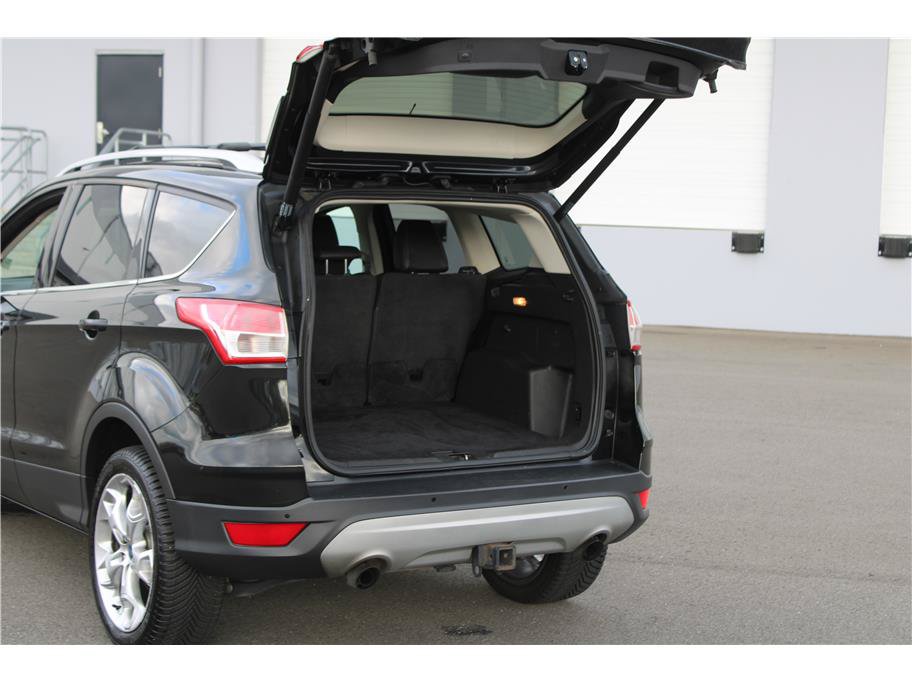 Used 2014 Ford Escape Titanium w/ Equipment Group 401A AWD/4WD image 13