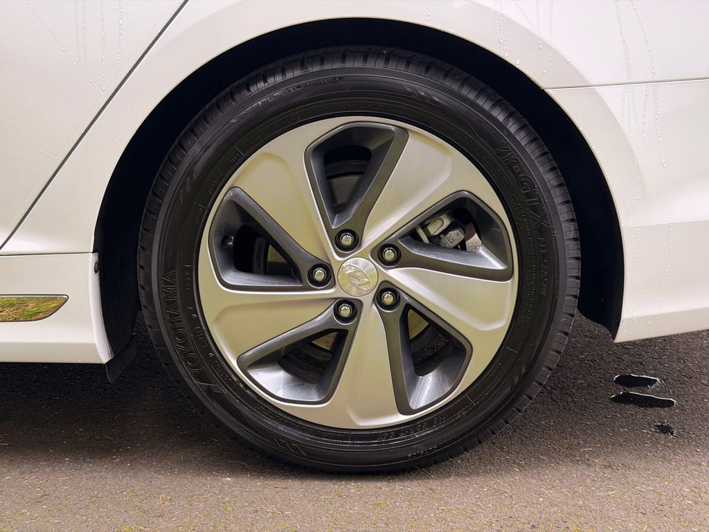 Used 2017 Hyundai Sonata Limited w/ Ultimate Package 02 image 58