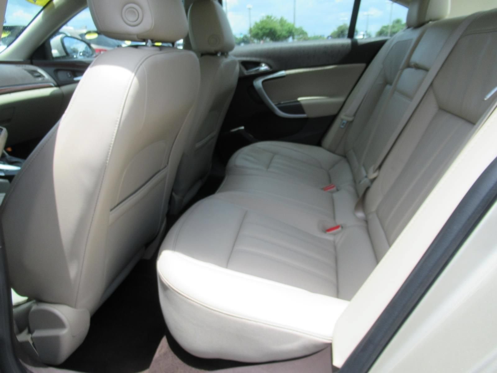 Used 2015 Buick Regal Premium FWD image 31