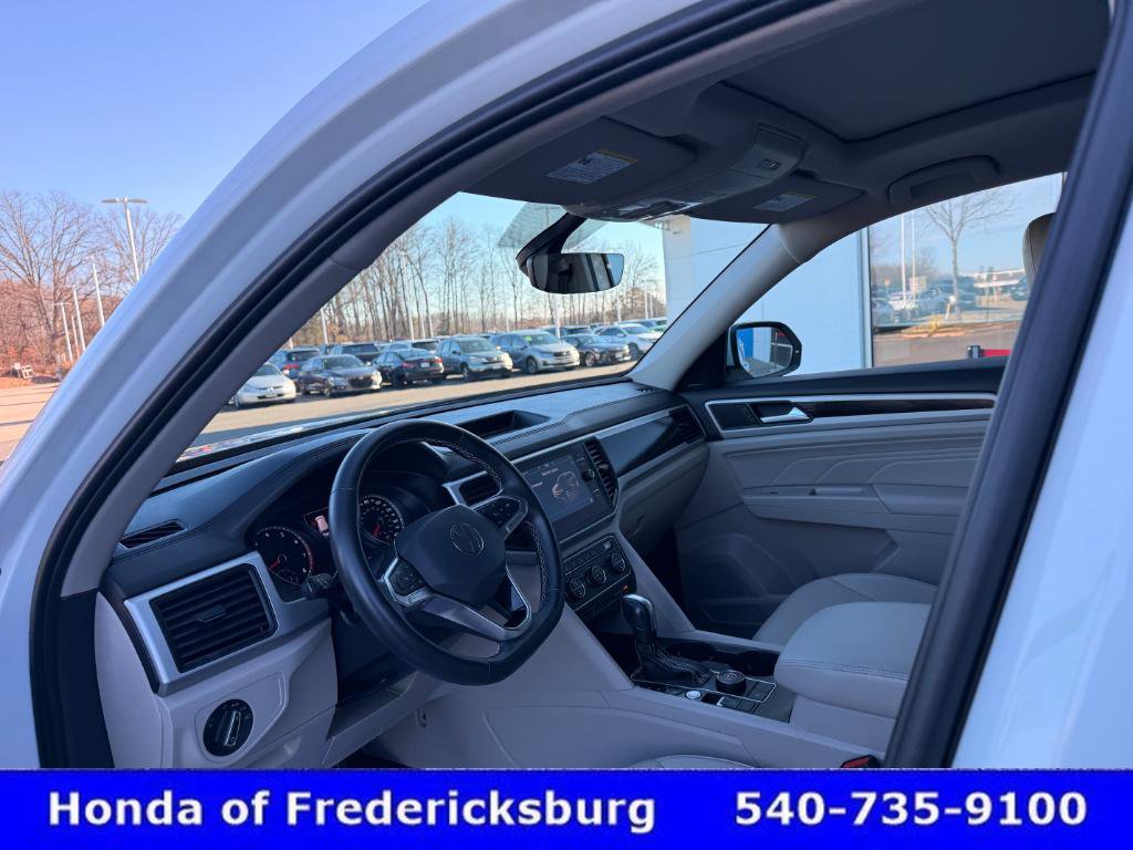 Used 2021 Volkswagen Atlas SE w/ Panoramic Sunroof Package image 29
