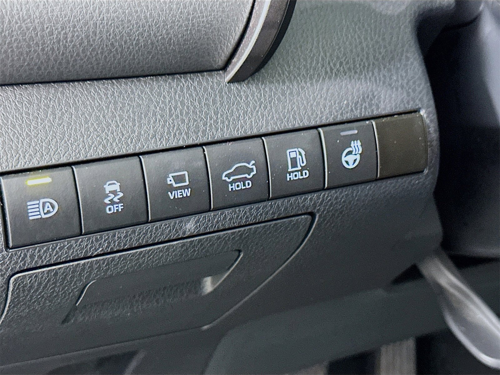 Used 2024 Toyota Camry XSE w/ Navigation Package image 10