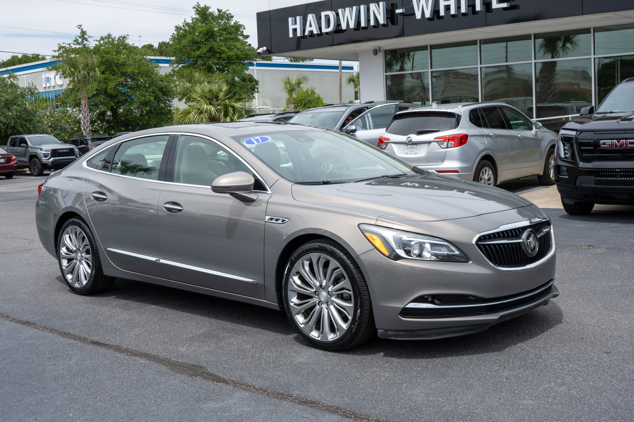 Used 2017 Buick LaCrosse Premium w/ Driver Confidence Package #2