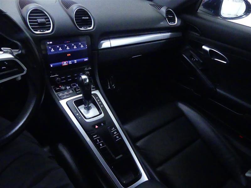 Used 2019 Porsche 718 Cayman S image 16