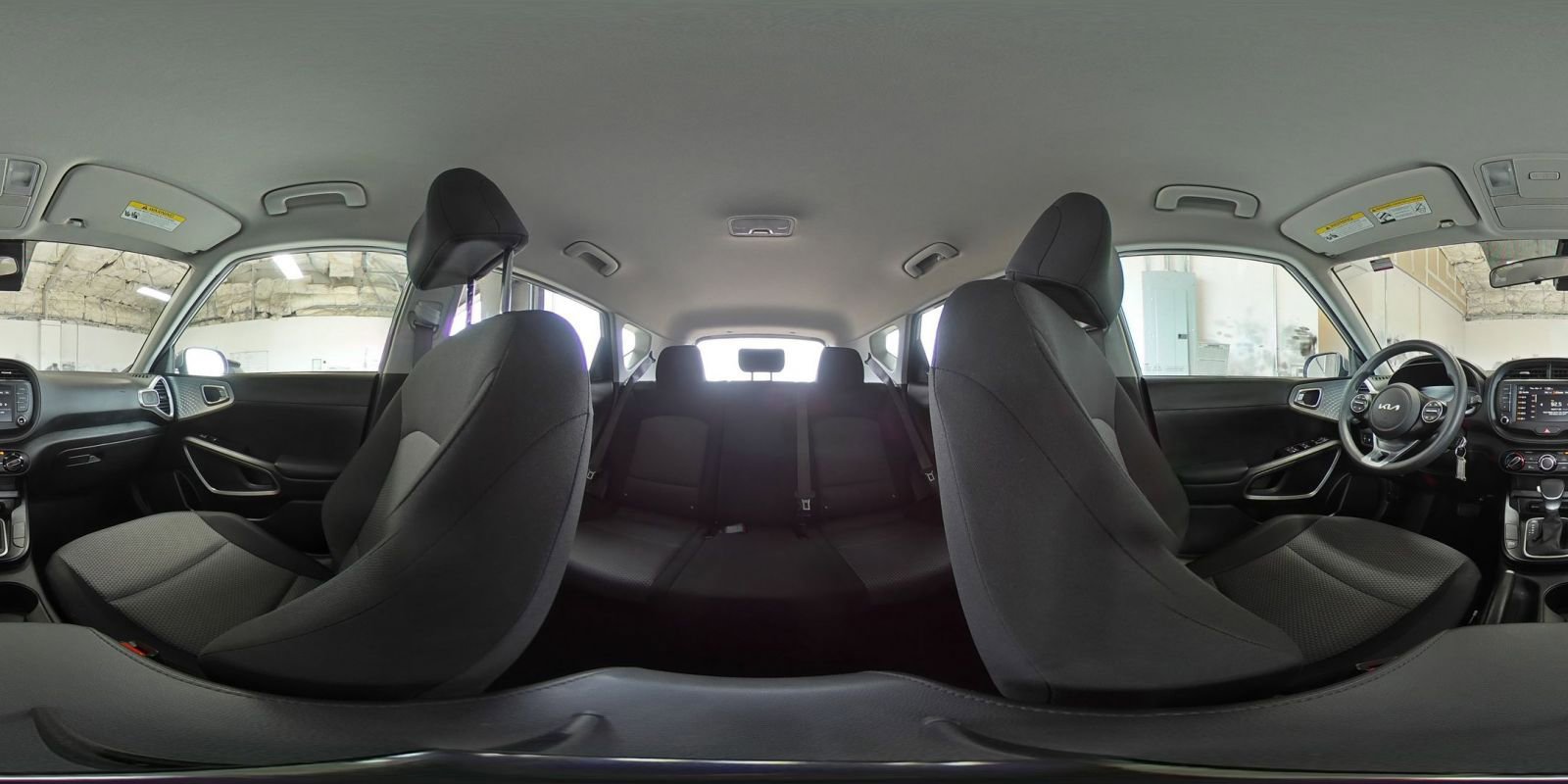 Used 2025 Kia Soul LX w/ LX Technology Package image 40