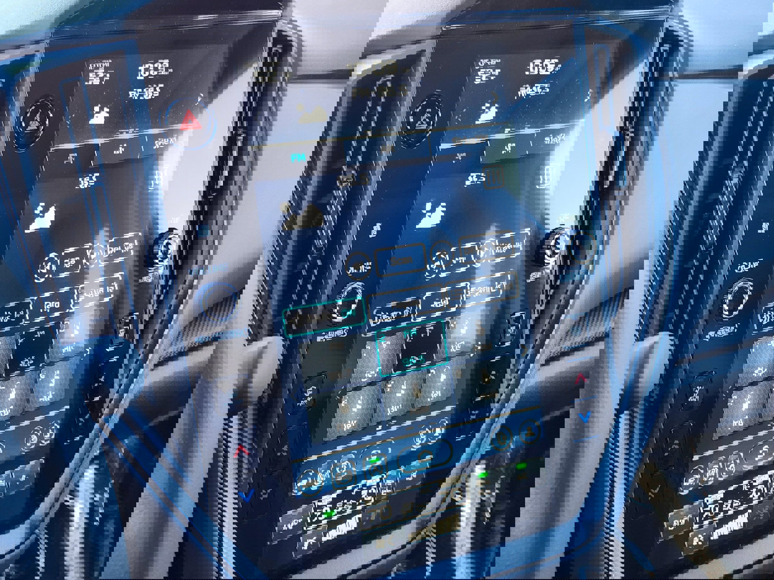 New 2025 Subaru Crosstrek 2.5i Limited w/ Popular Package #4A image 18