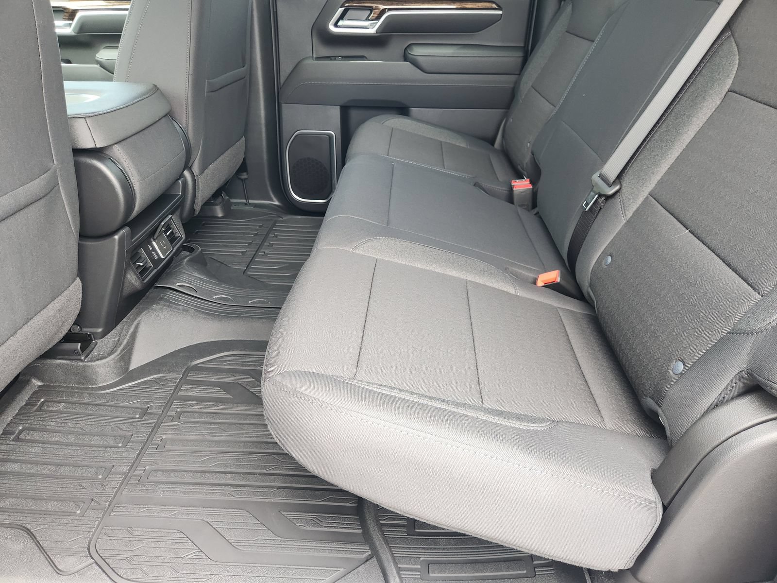 New 2026 GMC Sierra 2500 SLE w/ SLE Convenience Package AWD/4WD image 35