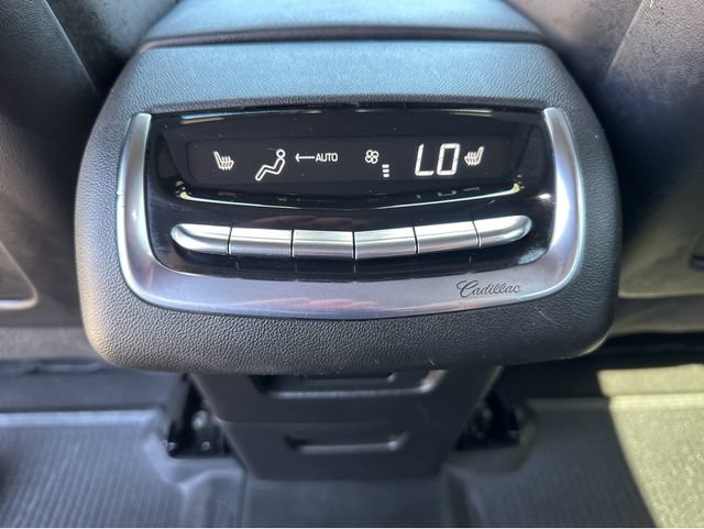 Certified 2023 Cadillac XT6 Sport w/ Technology Package AWD/4WD image 9