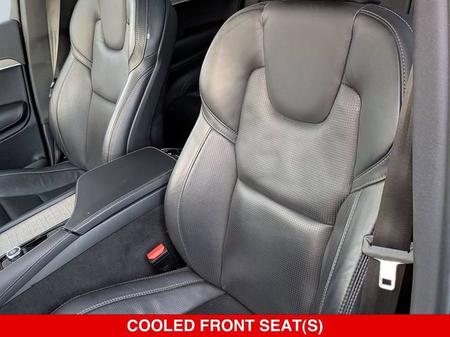 Used 2023 Volvo XC90 B6 Ultimate w/ Protection Package Premier AWD/4WD image 14