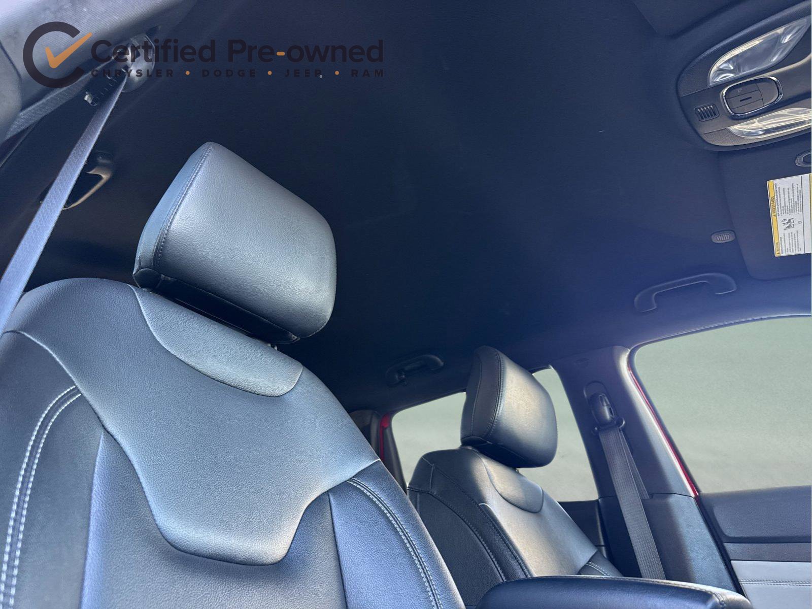 Used 2025 Jeep Compass Limited AWD/4WD image 18