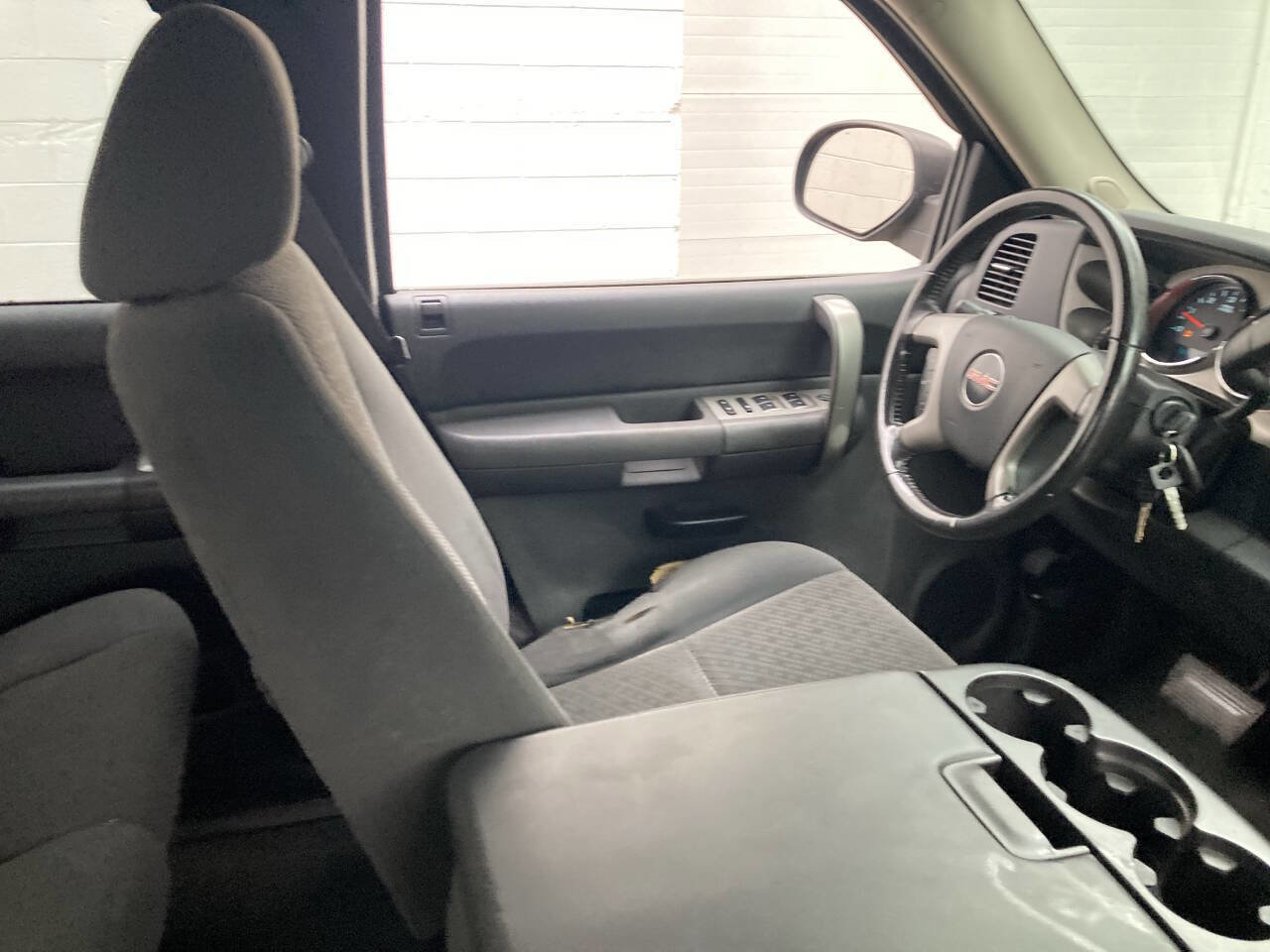 Used 2008 GMC Sierra 1500 SLE w/ Power Pack Plus image 10