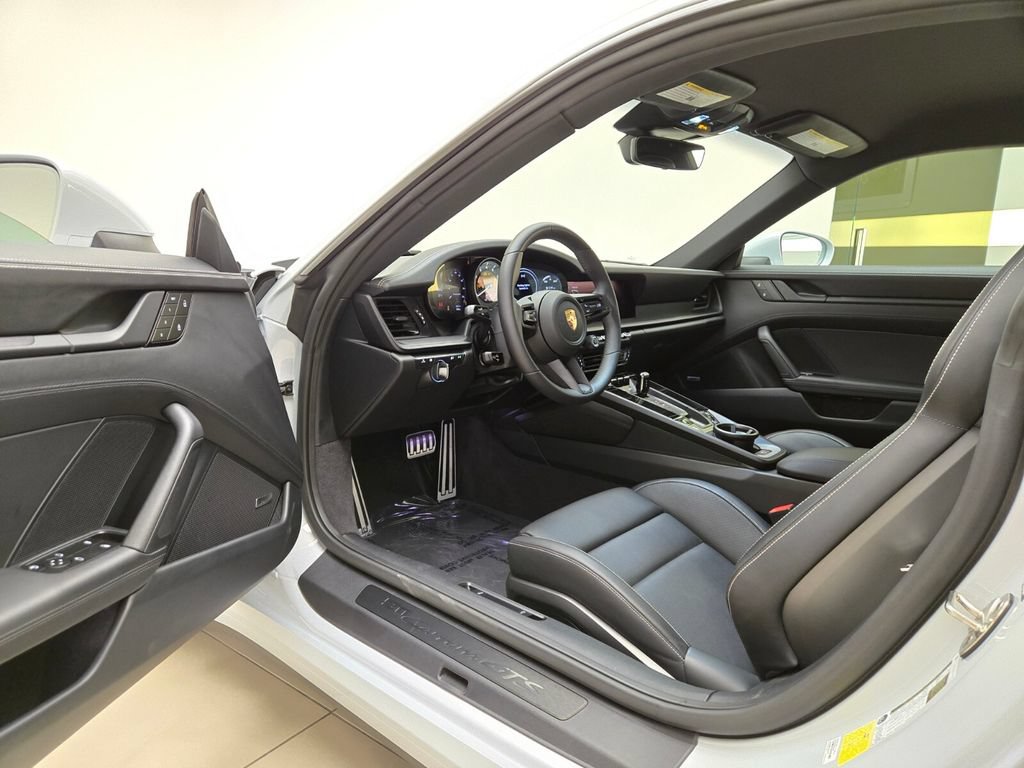 Used 2024 Porsche 911 Carrera GTS w/ Premium Package RWD image 16