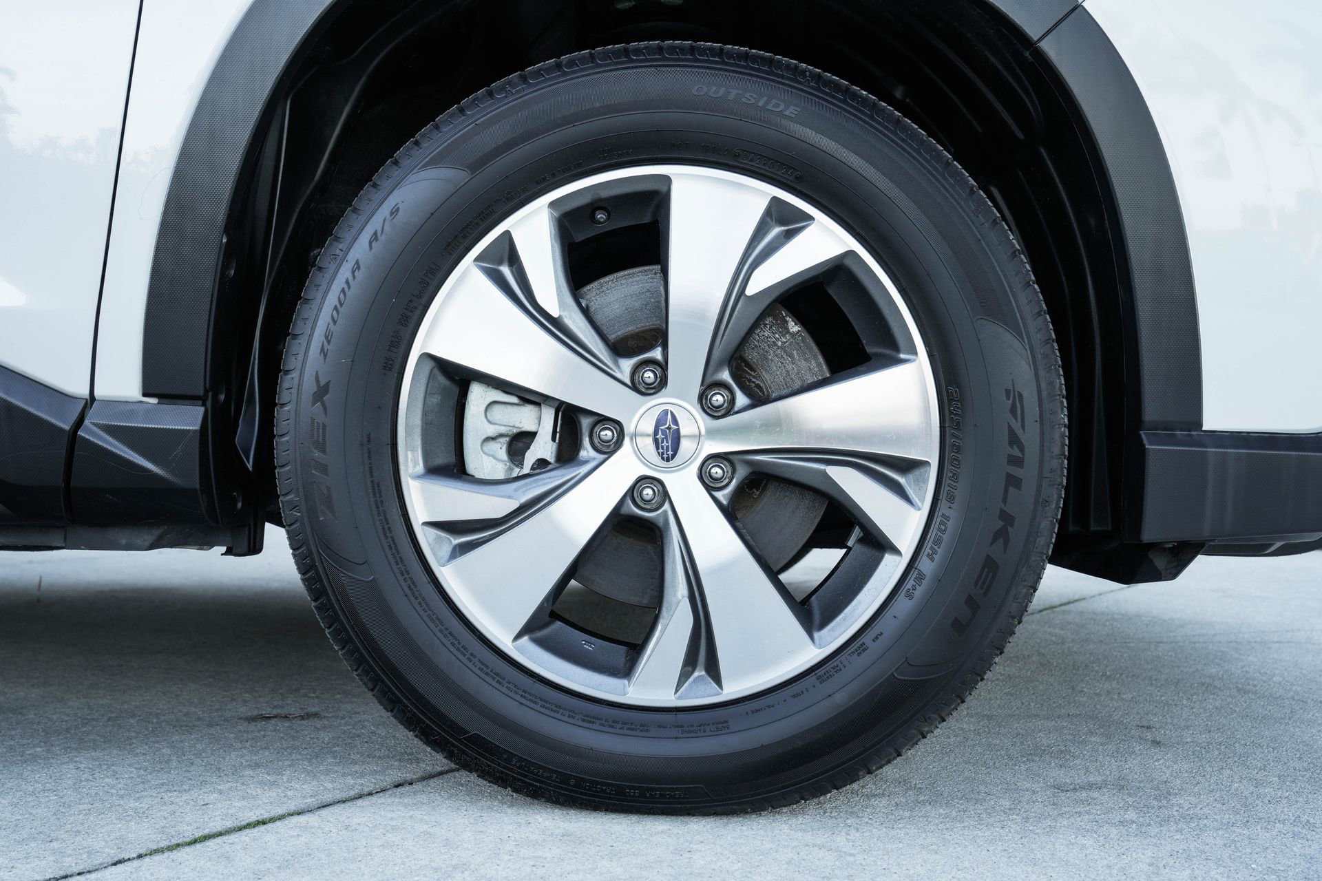 Used 2024 Subaru Ascent Premium w/ Convenience Package image 25