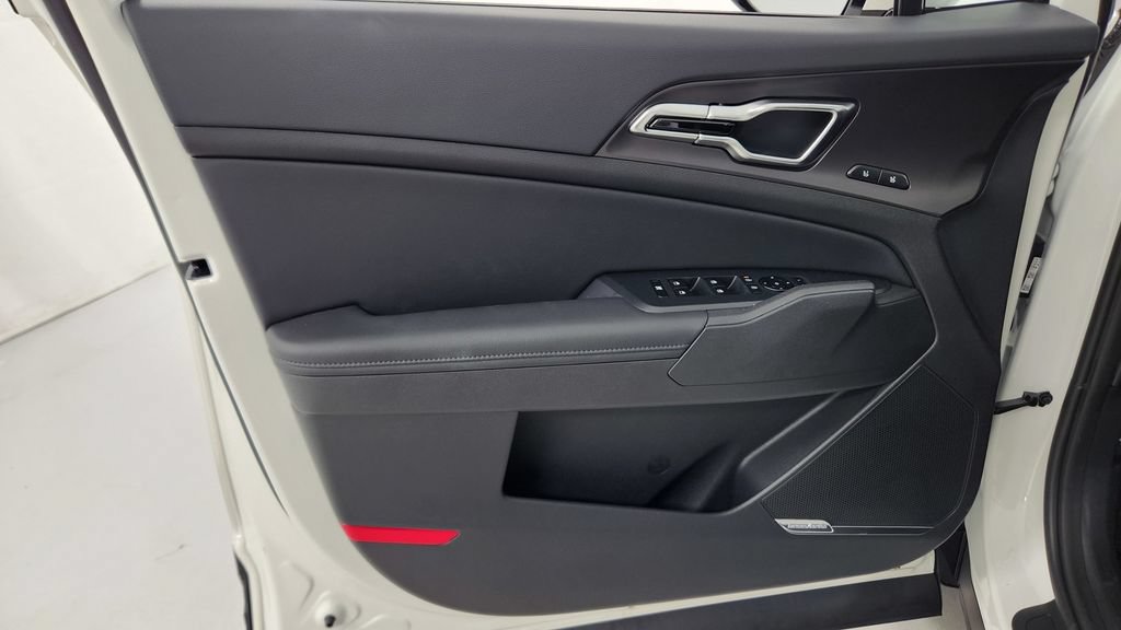New 2027 Kia Sportage SX Prestige AWD/4WD image 19