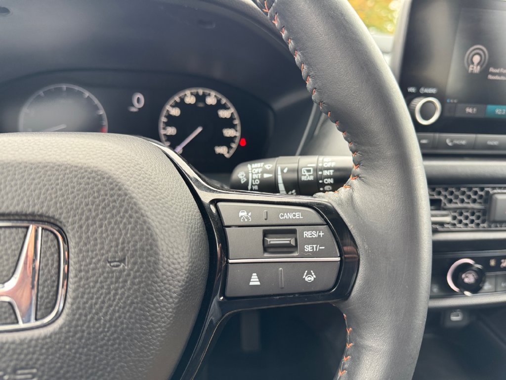Used 2025 Honda HR-V Sport image 20