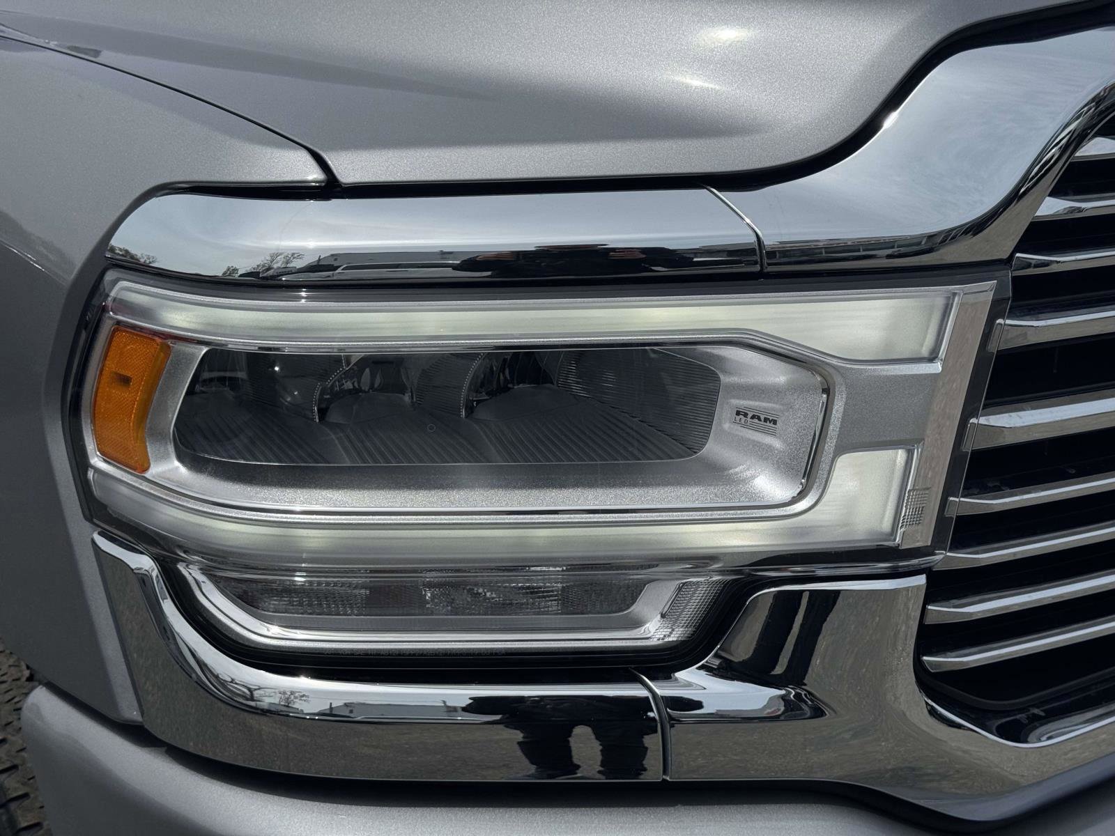 Used 2024 RAM 2500 Laramie w/ Safety Group AWD/4WD image 10
