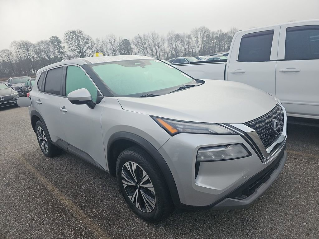Used 2022 Nissan Rogue SV AWD/4WD image 5
