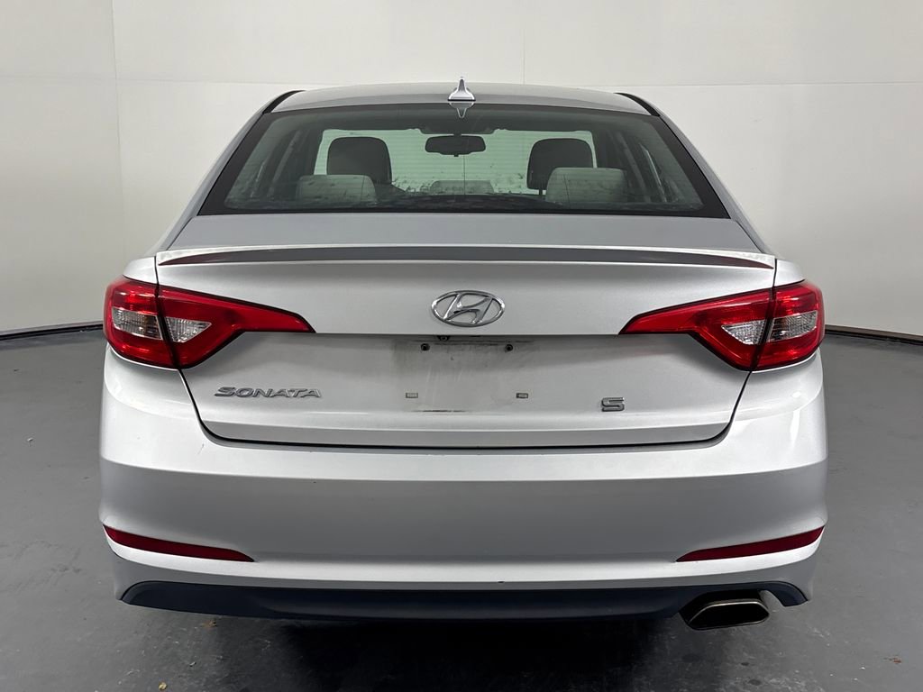 Used 2016 Hyundai Sonata SE image 5