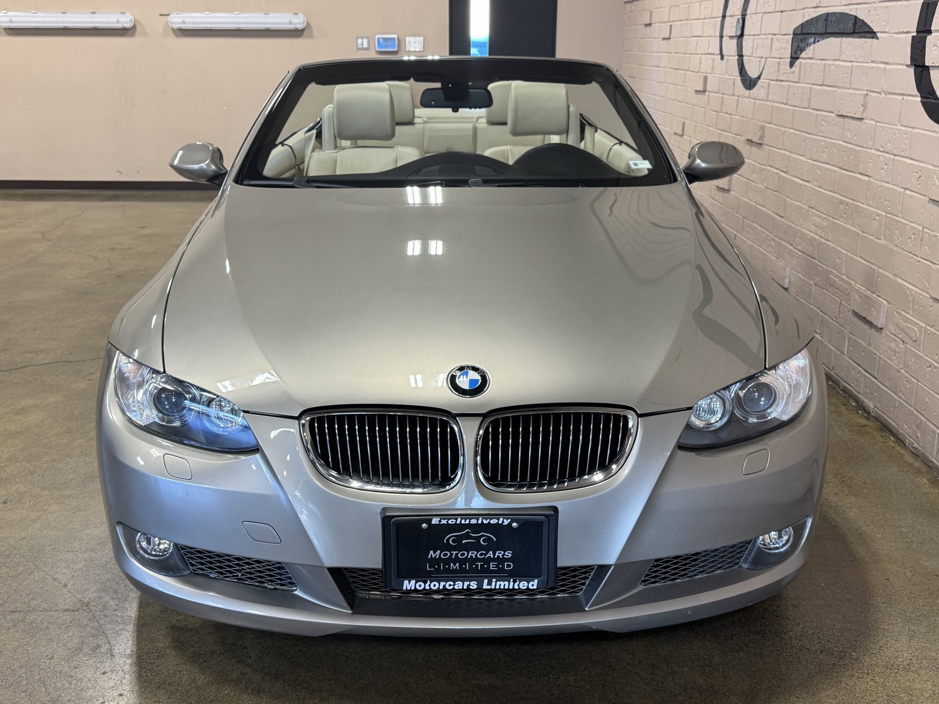 Used 2008 BMW 335i Convertible image 14