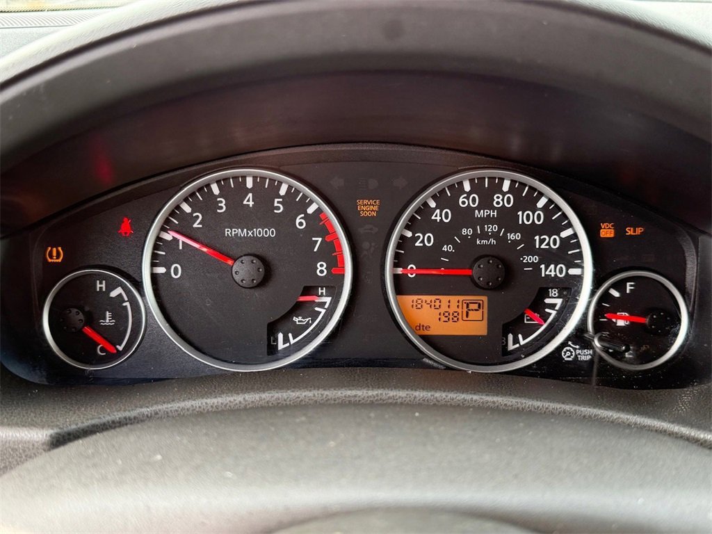 Used 2006 Nissan Pathfinder SE w/ (P01) Se Premium Pkg image 25