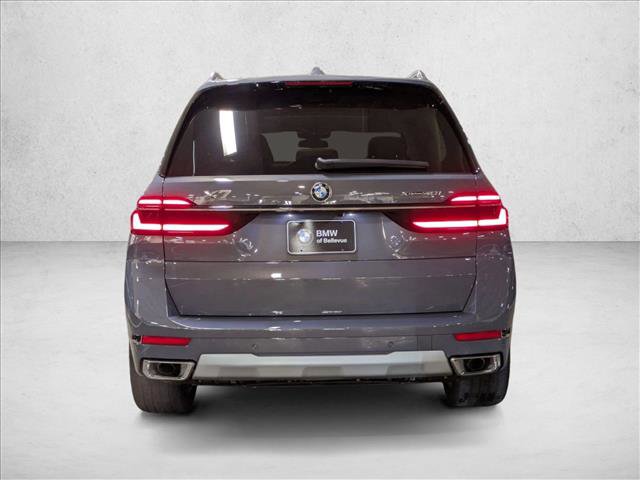 New 2026 BMW X7 xDrive40i image 7