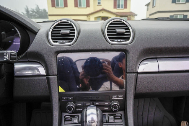 Used 2025 Porsche 718 Boxster image 41