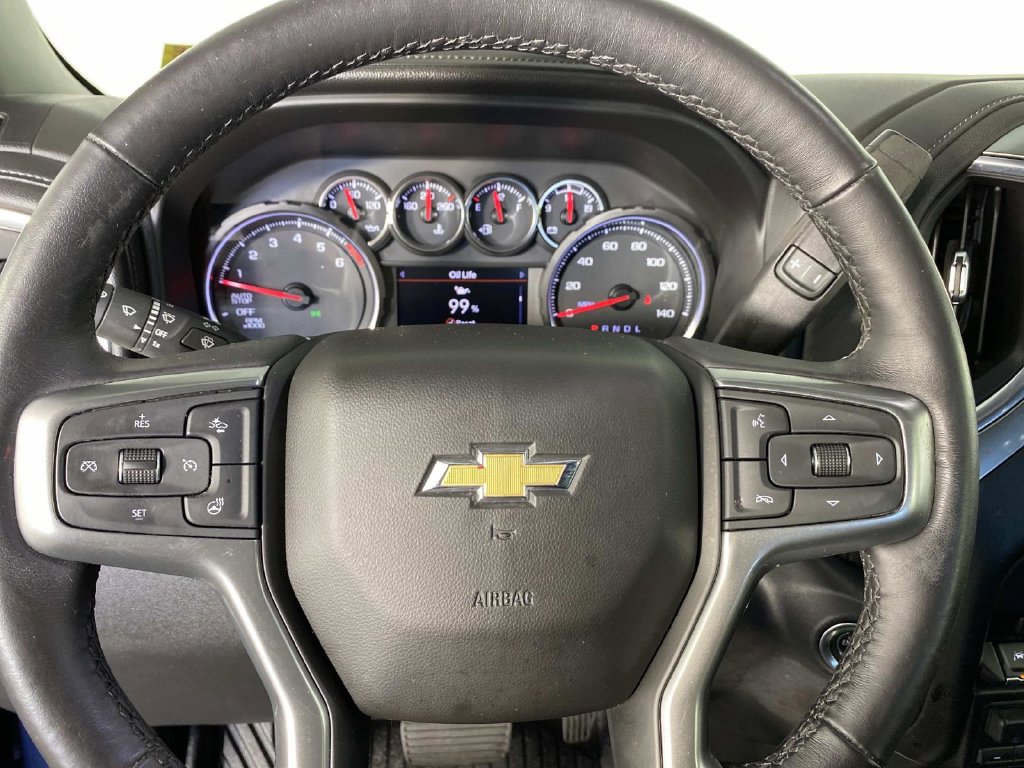 Used 2021 Chevrolet Silverado 1500 LTZ w/ LTZ Premium Package AWD/4WD image 15