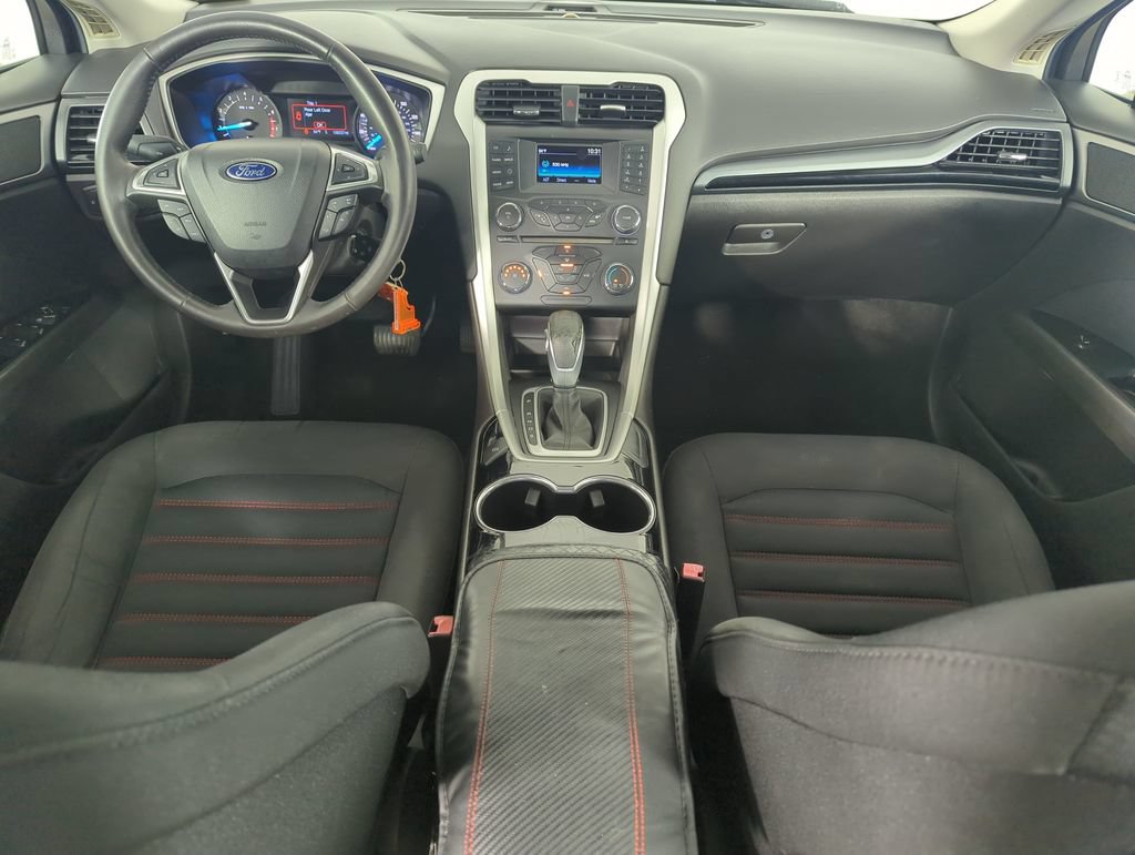 Used 2015 Ford Fusion SE w/ Equipment Group 201A FWD image 15