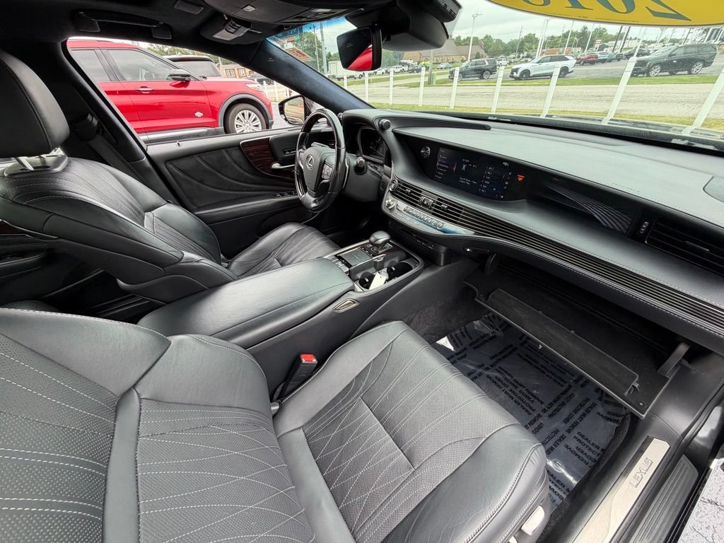 Used 2018 Lexus LS 500 AWD w/ Interior Upgrade Package image 12