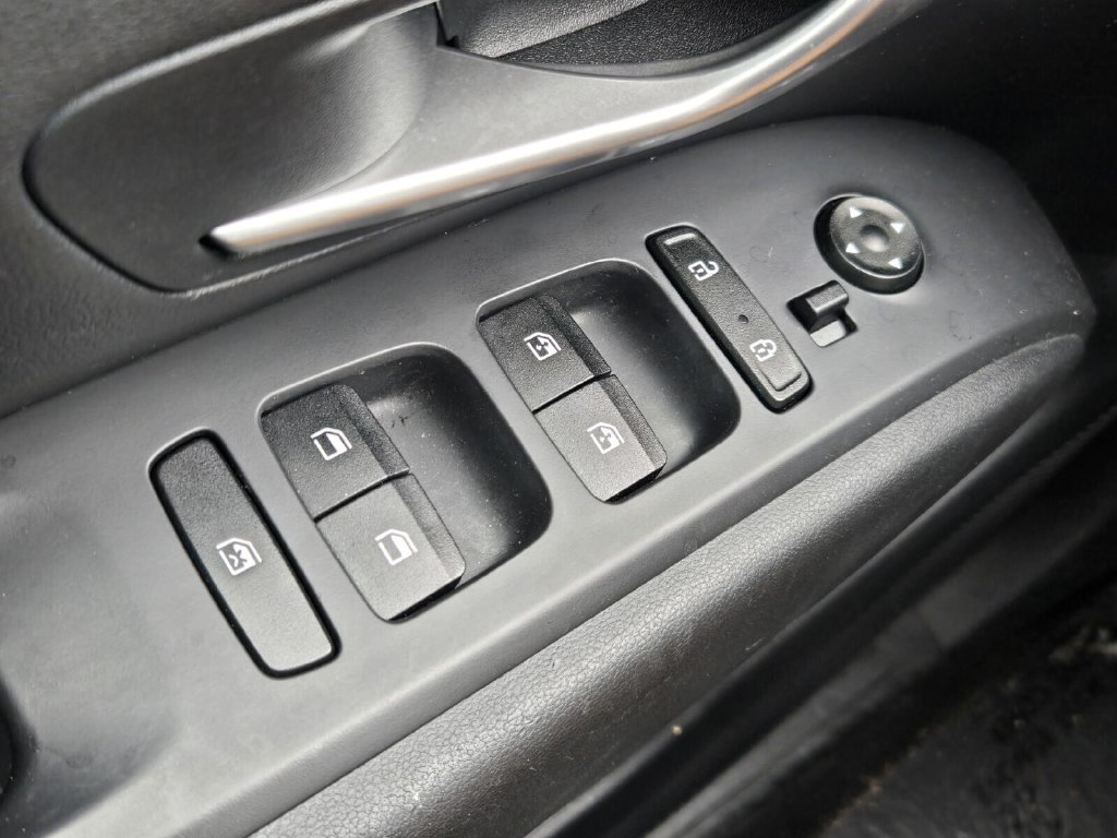 Certified 2024 Hyundai Tucson SEL FWD image 23