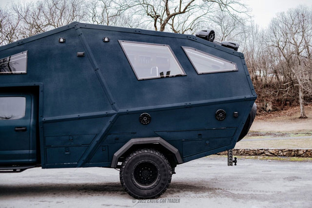 Used 2022 Ford F550 4x4 Crew Cab Super Duty w/ Power Equipment Group image 5