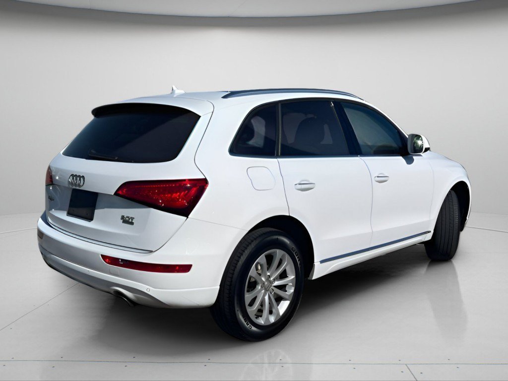 Used 2016 Audi Q5 2.0T Premium Plus w/ Technology Package AWD/4WD image 5