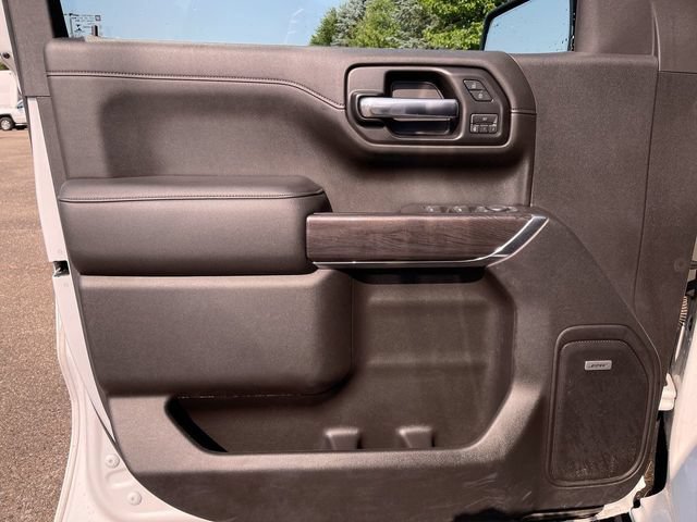 Used 2020 Chevrolet Silverado 1500 LTZ w/ LTZ Plus Package AWD/4WD image 22