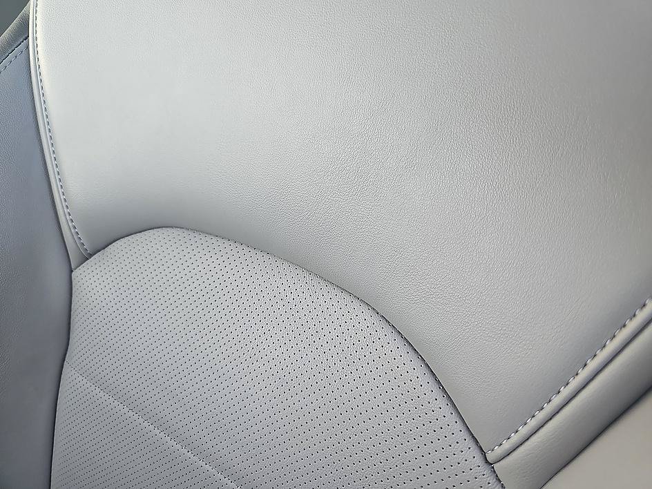 Used 2024 INFINITI QX50 Luxe FWD image 17