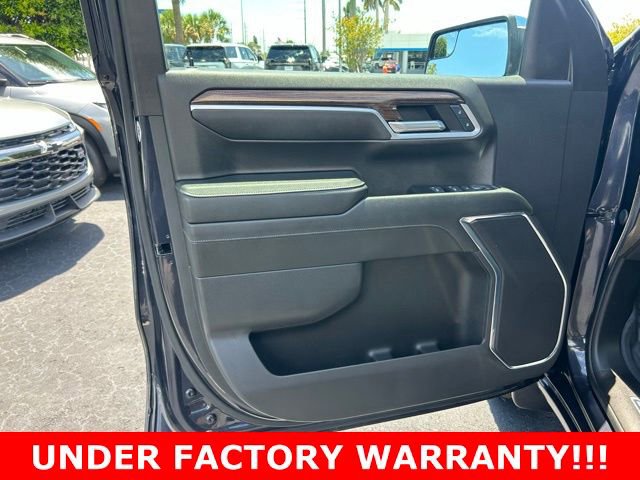 Used 2024 Chevrolet Silverado 1500 LT AWD/4WD image 12