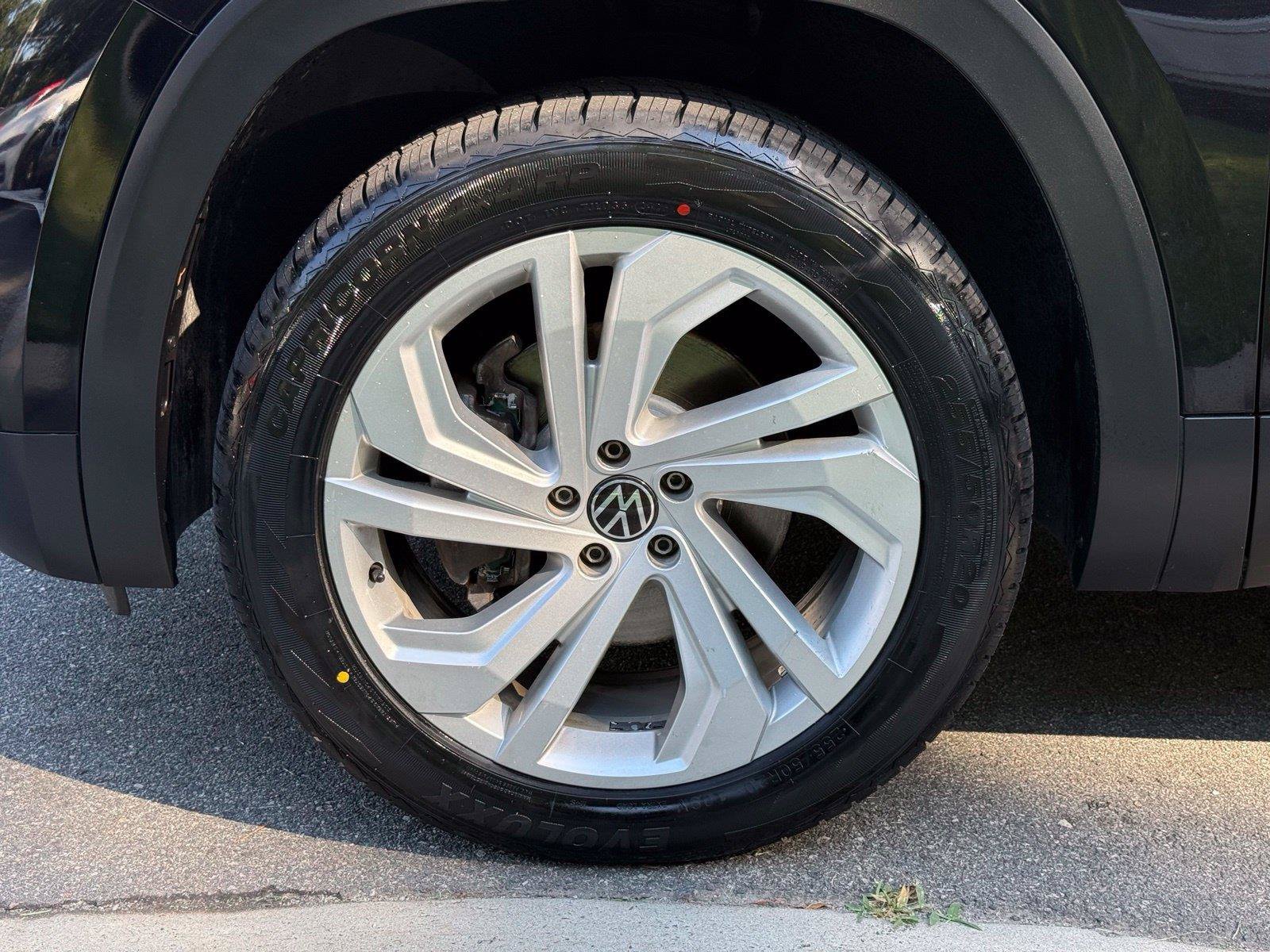 Used 2021 Volkswagen Atlas SE FWD image 16