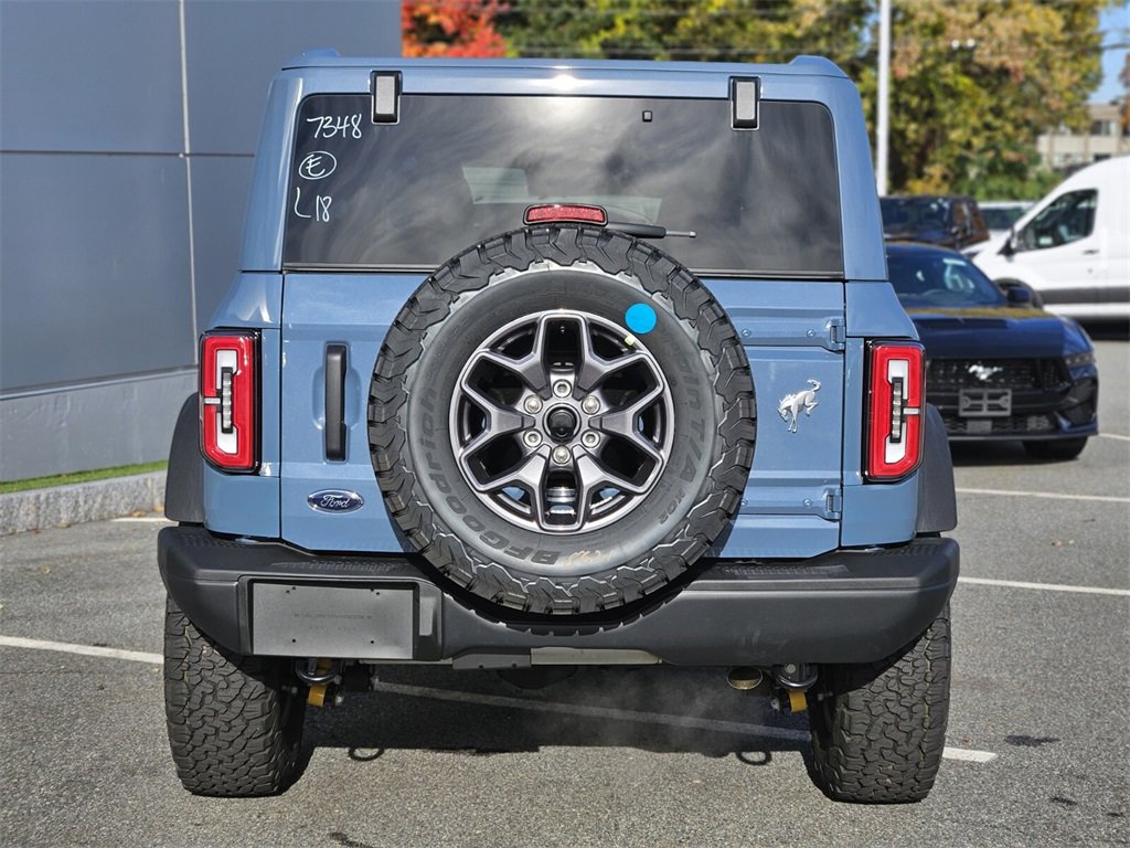 New 2025 Ford Bronco Badlands image 4