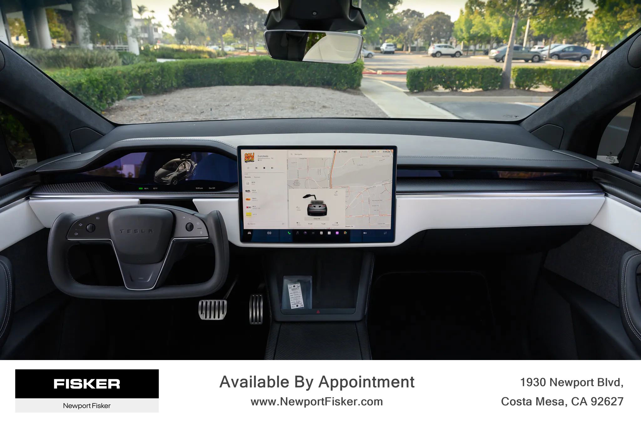Used 2022 Tesla Model X Plaid image 21