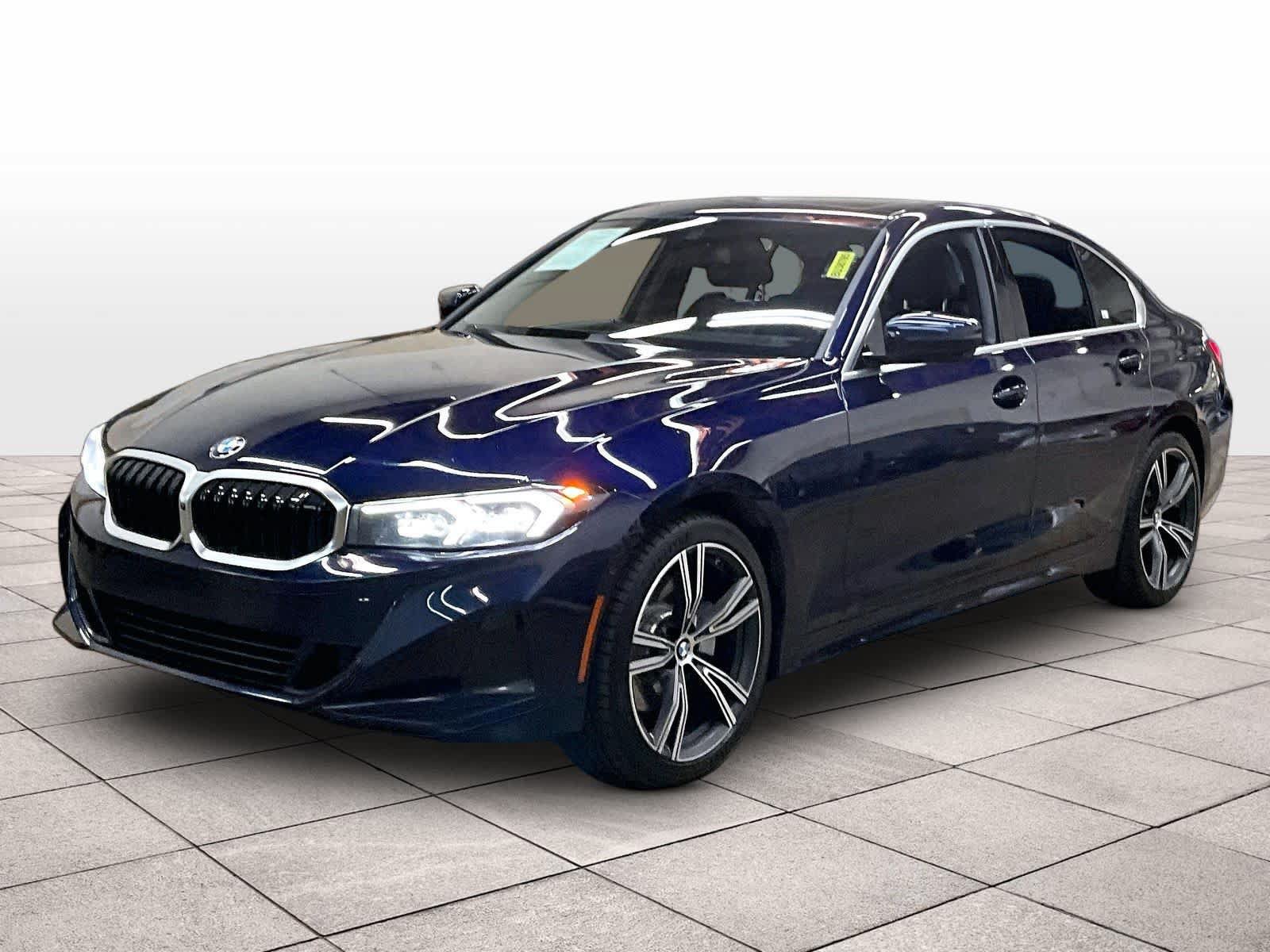 Used 2024 BMW 330i xDrive Sedan w/ Premium Package AWD/4WD image 1