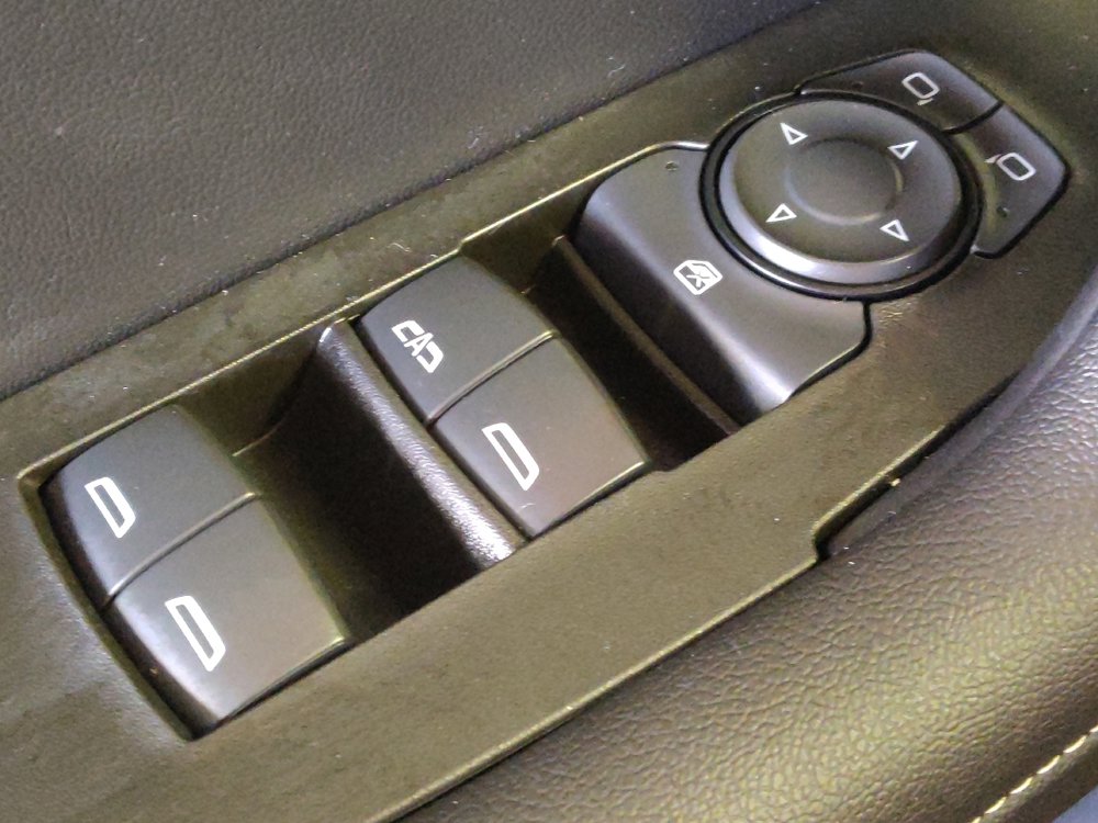 Used 2025 Chevrolet Blazer LT AWD/4WD image 27