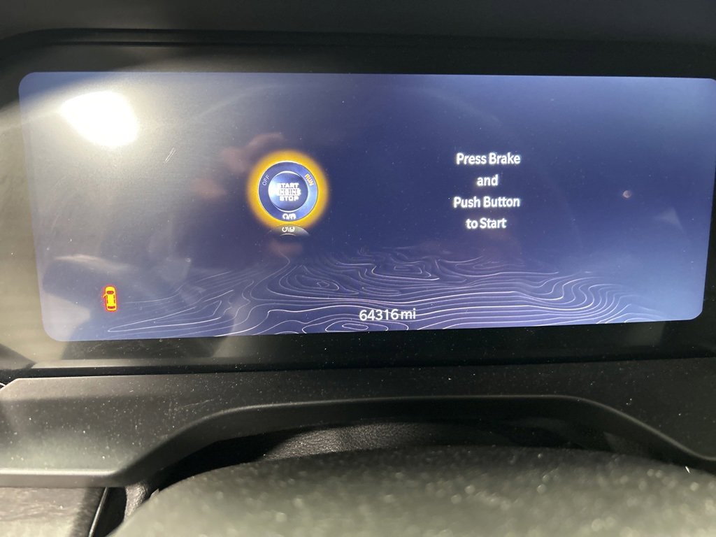 Used 2023 Jeep Grand Cherokee Overland image 3