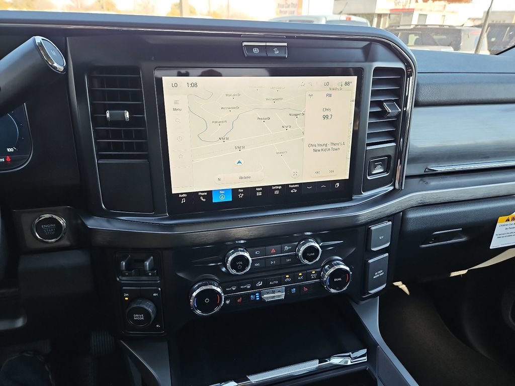 New 2026 Ford F450 Lariat w/ FX4 Off-Road Package image 25