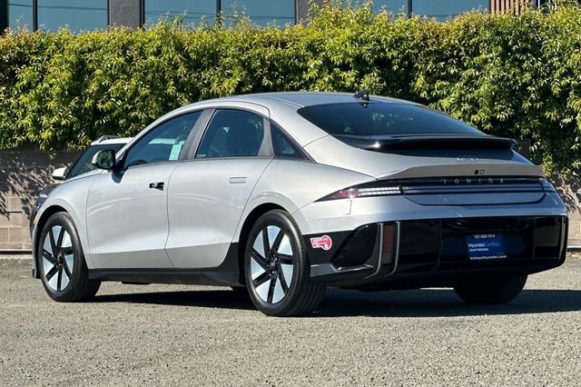 Certified 2024 Hyundai Ioniq 6 SE image 9