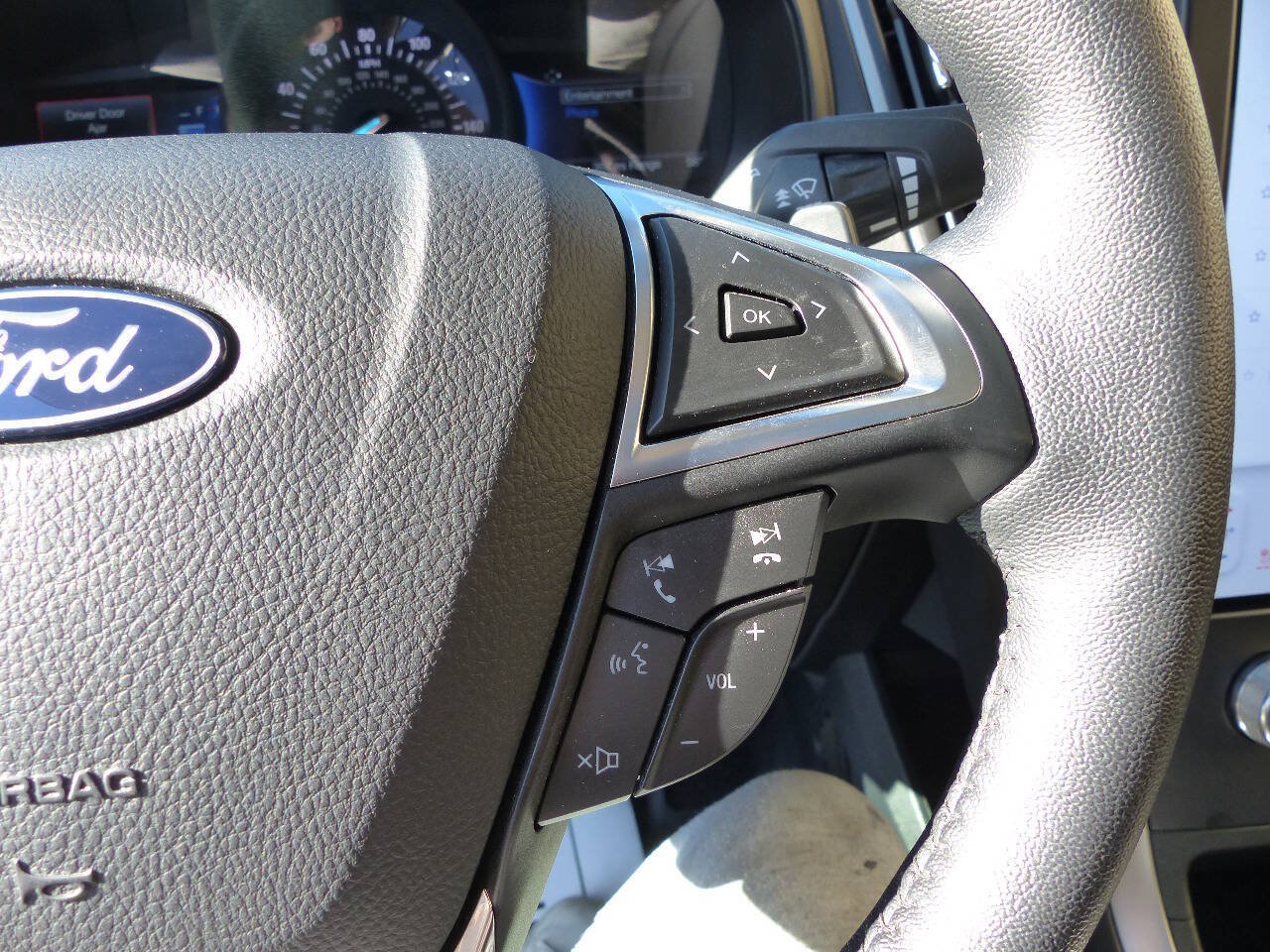 Used 2024 Ford Edge SEL w/ Convenience Package AWD/4WD image 25