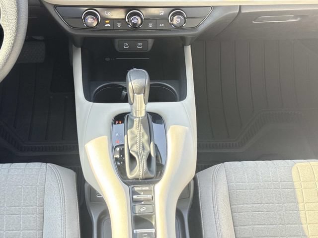 Certified 2027 Honda HR-V LX image 15
