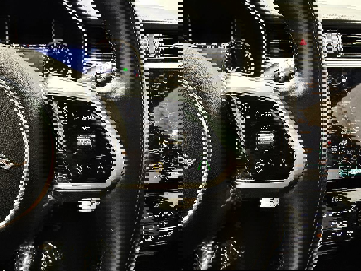 Used 2022 Jaguar F-PACE S image 16