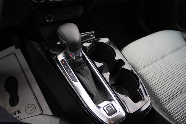 Used 2025 Chevrolet Trax LT w/ Driver Confidence Package image 14