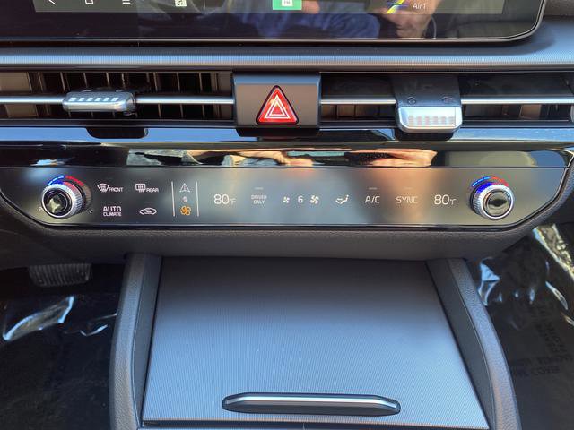 New 2026 Kia Sportage EX image 21