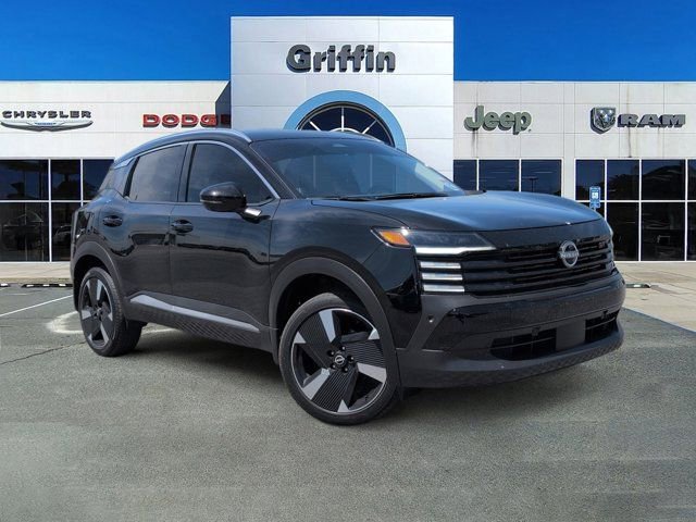 Used 2025 Nissan Kicks SR