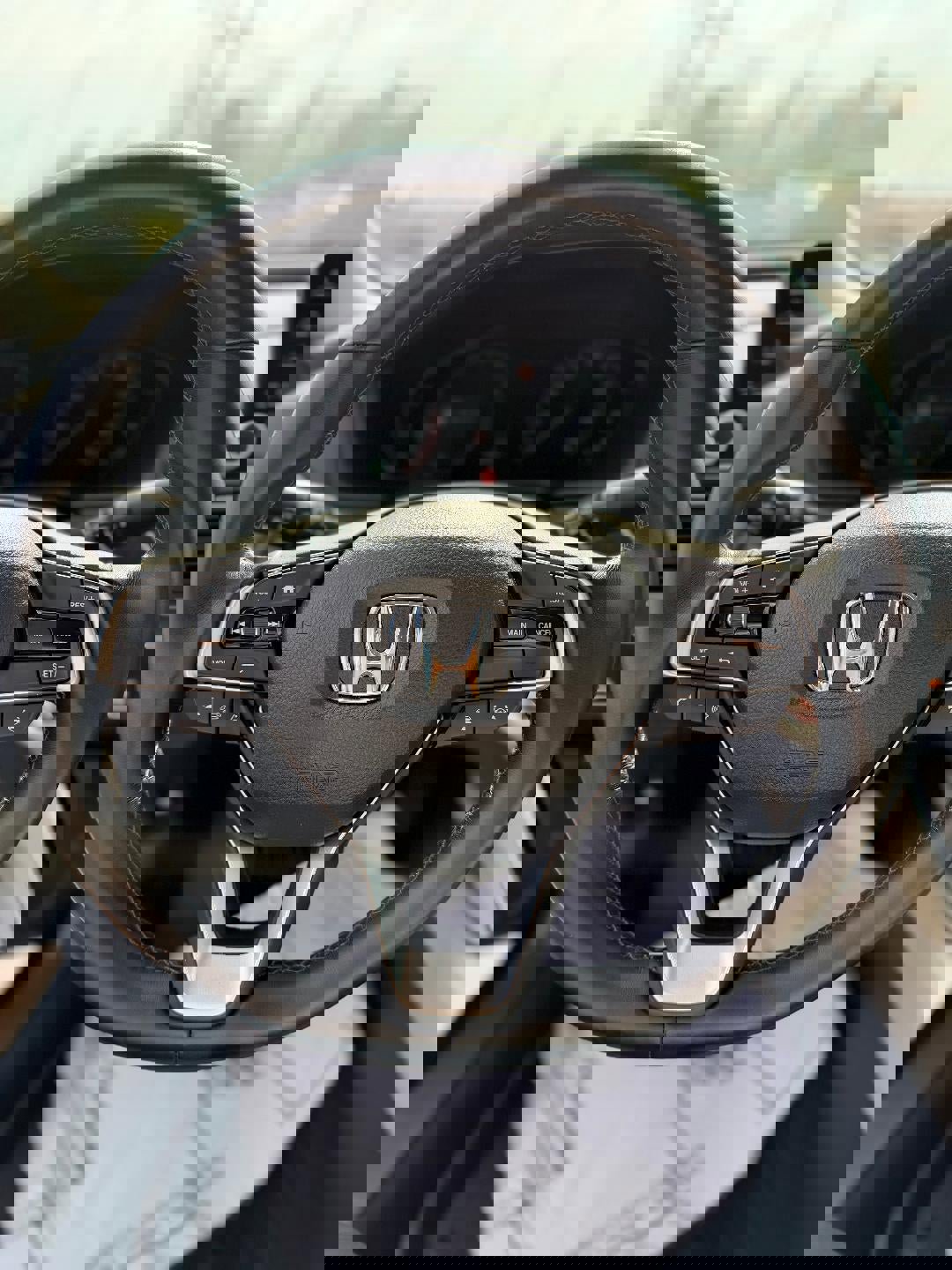 Used 2018 Honda Accord EX-L image 13