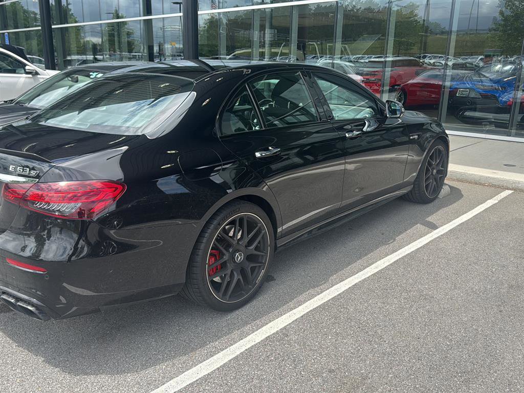 Used 2023 Mercedes-Benz E 63 AMG S image 5
